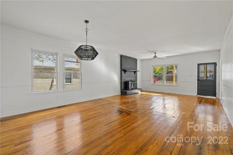 129 Edwards Ave, Swannanoa, NC 28778 photo 4