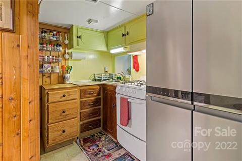 73 Bear Cub Dr, Spruce Pine, NC 28777 photo 17