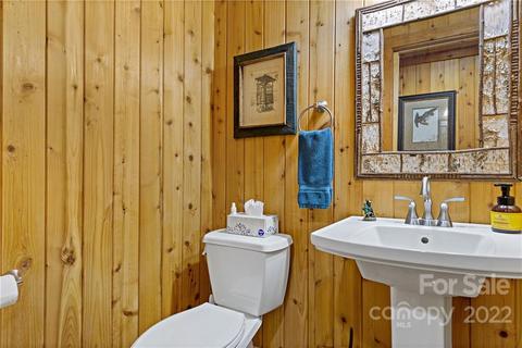 73 Bear Cub Dr, Spruce Pine, NC 28777 photo 23