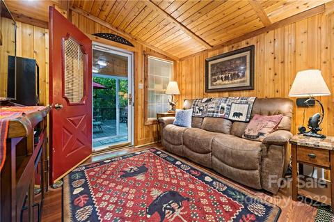 73 Bear Cub Dr, Spruce Pine, NC 28777 photo 13