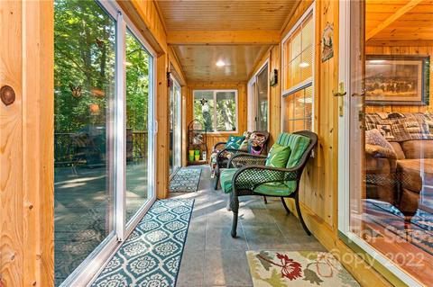 73 Bear Cub Dr, Spruce Pine, NC 28777 photo 11