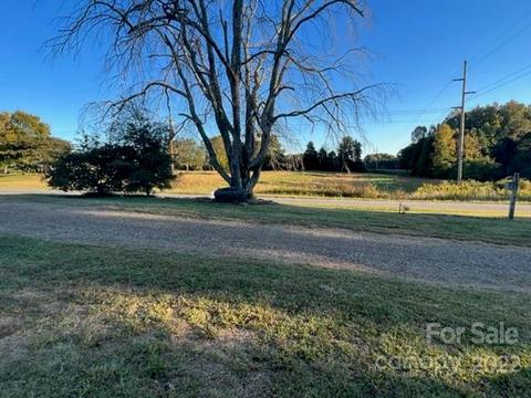 801 Powell Bridge Rd, Harmony, NC 28634 photo 11