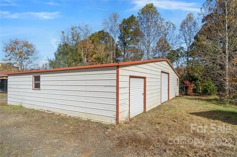 801 Powell Bridge Rd, Harmony, NC 28634 photo 13