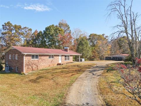801 Powell Bridge Rd, Harmony, NC 28634 photo 1