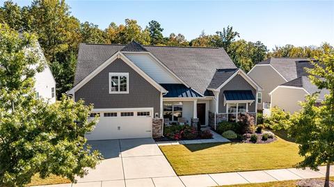 5024 Big Bend Dr, Lancaster, SC 29720