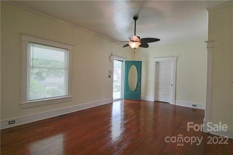 700 3rd St, Spencer, NC 28159 photo 4