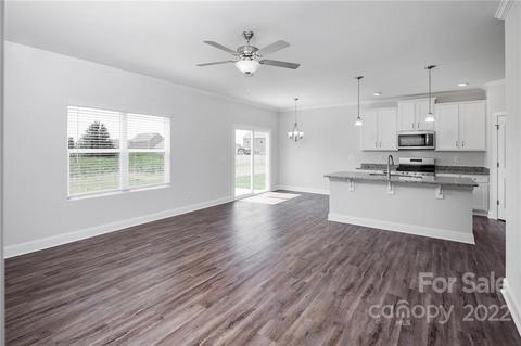 125 Tanner Loop, Troutman, NC 28166 photo 2