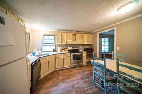 330 Trivette Rd, Harmony, NC 28634 photo 4