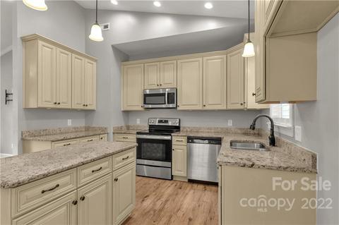 2428 Prince Dr, Lancaster, SC 29720 photo 10