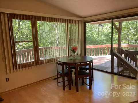8 Bear Wallow Dr, Spruce Pine, NC 28777 photo 24