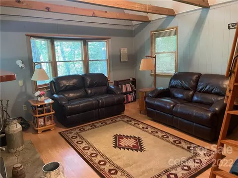 8 Bear Wallow Dr, Spruce Pine, NC 28777 photo 14