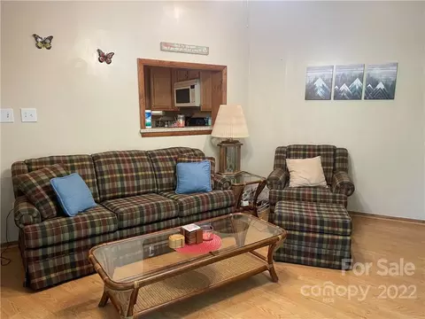 8 Bear Wallow Dr, Spruce Pine, NC 28777 photo 23