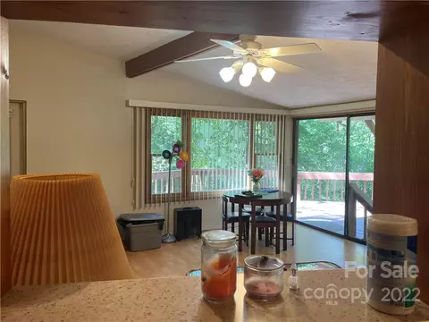 8 Bear Wallow Dr, Spruce Pine, NC 28777 photo 19