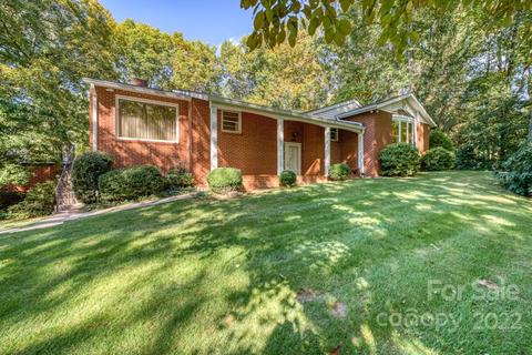 244 Rush Rd, Clyde, NC 28721 photo 1