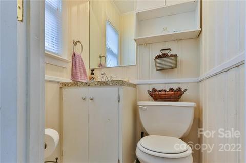 1102 3rd Ave NW, Conover, NC 28613 photo 19