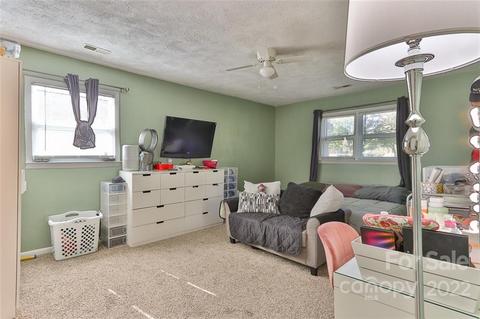 1102 3rd Ave NW, Conover, NC 28613 photo 26