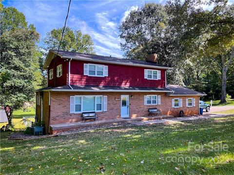 1102 3rd Ave NW, Conover, NC 28613 photo 1