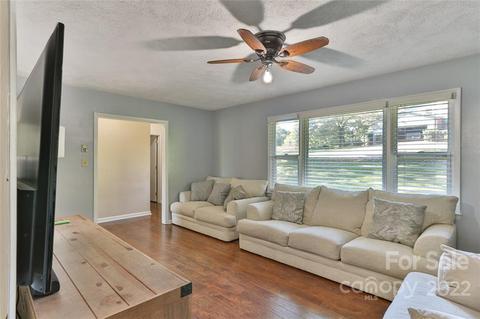 1102 3rd Ave NW, Conover, NC 28613 photo 11