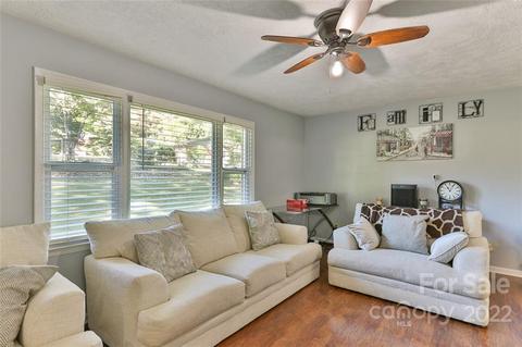 1102 3rd Ave NW, Conover, NC 28613 photo 10