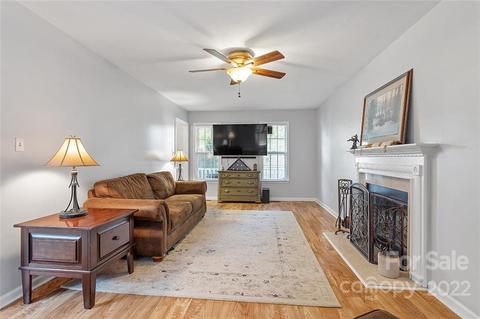 6301 Silver Spring Ct, Willow Spring, NC 27592 photo 10
