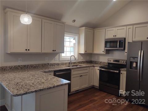 150 Augusta Dr, Spindale, NC 28160 photo 4
