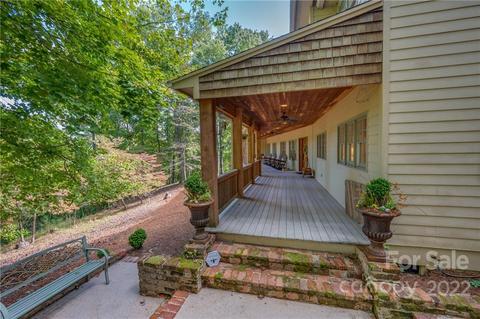 246 Blackbird Ln, Tryon, NC 28782 photo 3