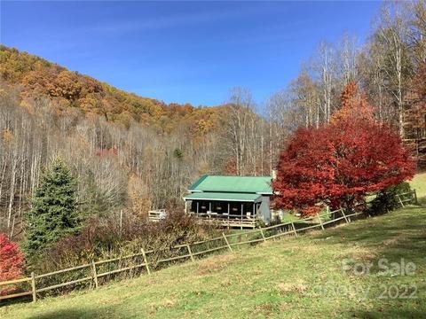 1275 N Fork Rd, Marshall, NC 28753 photo 1