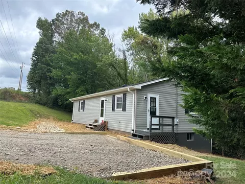 687 Flint Hill Rd, Alexander, NC 28701