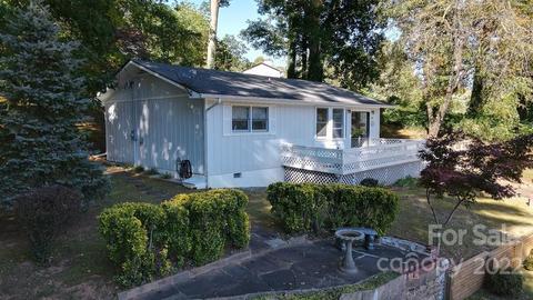48 Sylvan Heights Dr, Sylva, NC 28779 photo 2