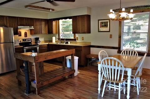 48 Sylvan Heights Dr, Sylva, NC 28779 photo 8
