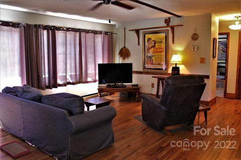 48 Sylvan Heights Dr, Sylva, NC 28779 photo 5