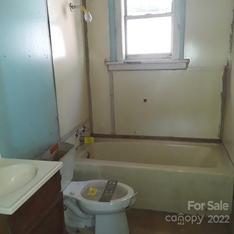 3035 Broad St, Clyde, NC 28721 photo 9