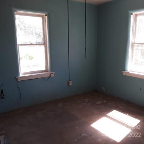 3035 Broad St, Clyde, NC 28721 photo 8