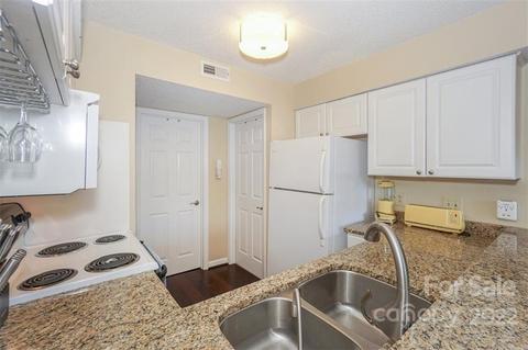 208 Northwest Dr, Davidson, NC 28036 photo 10