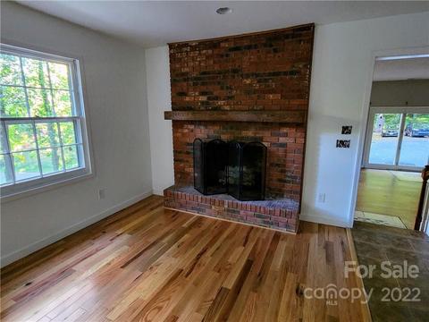 599 Savannah Dr, Sylva, NC 28779 photo 9