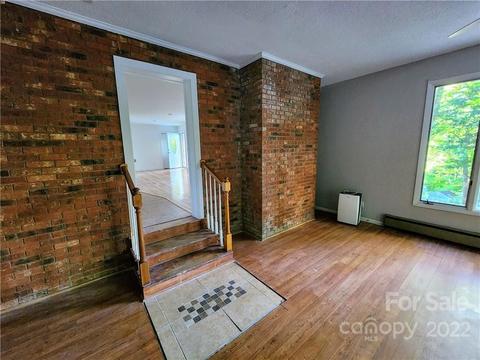 599 Savannah Dr, Sylva, NC 28779 photo 4