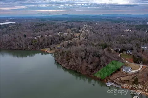 5701 Crown 47 Ter #47, Hickory, NC 28601