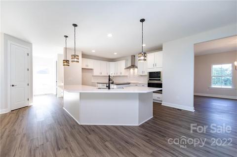 8824 New Town Rd #3, Waxhaw, NC 28173