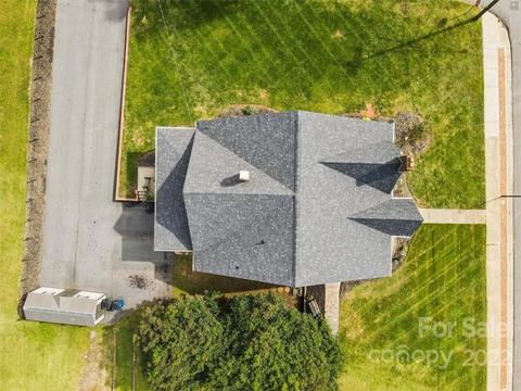 407 1st St E, Conover, NC 28613 photo 37
