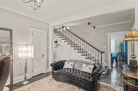 407 1st St E, Conover, NC 28613 photo 7