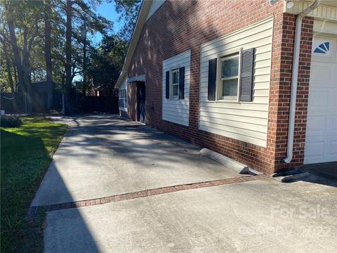 302 Moore St, Lancaster, SC 29720 photo 32
