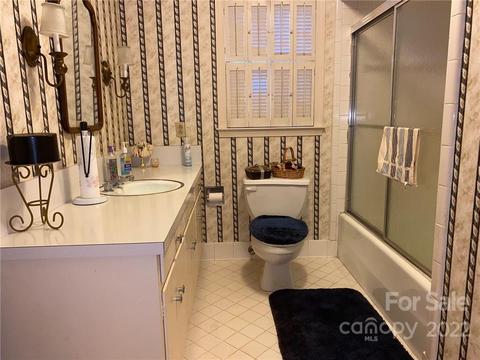 302 Moore St, Lancaster, SC 29720 photo 27