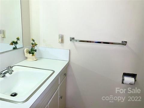 302 Moore St, Lancaster, SC 29720 photo 31