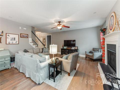 845 Arrow Point Ln, Davidson, NC 28036 photo 9