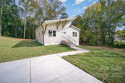 1406 NW 8th Ave, Conover, NC 28613