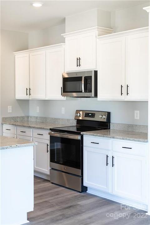 2193 Smith Rd, Clover, SC 29710 photo 4
