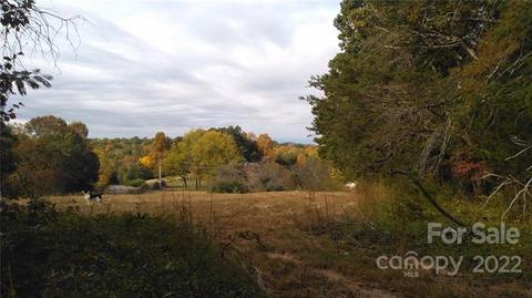 3956 Bennett Rd, Morganton, NC 28655 photo 2