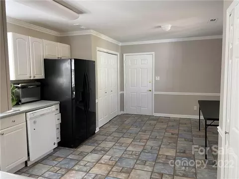 2406 Applegate Dr, Concord, NC 28027 photo 13