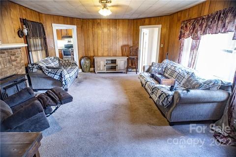 78 Evans Rd, Canton, NC 28716 photo 5