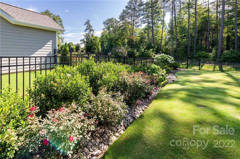326 Broadleaf Dr, Denver, NC 28037 photo 35